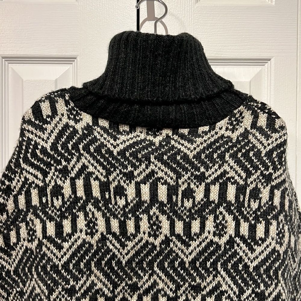 Steve Madden Turtleneck Pullover Black/Grey Sweater Vest O/S‎ - Picture 9 of 12